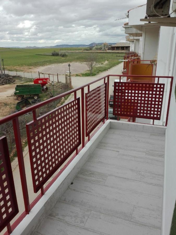 Apartamento Altomira Buendía Dış mekan fotoğraf