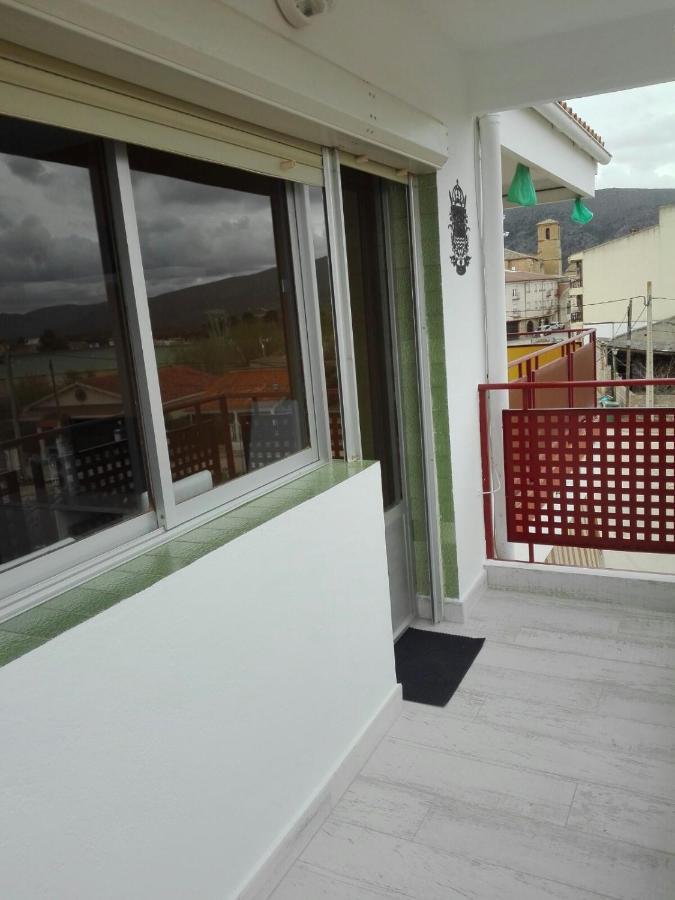 Apartamento Altomira Buendía Dış mekan fotoğraf